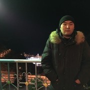  ,  Saulebek, 30