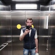  ,   Arman, 39 ,   ,   