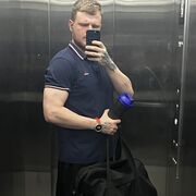  ,   Vladislav, 26 ,   ,   