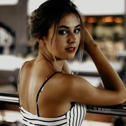  ,  Vladislava, 28