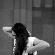  ,   Toma, 29 ,   