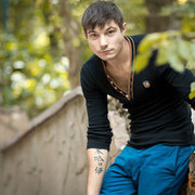  ,   Mike, 32 ,   