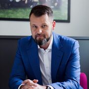  ,   Anton, 46 ,     , c 