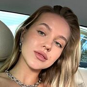  , 