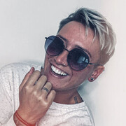  ,   Anya, 37 ,   