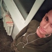  ,  Roni, 26