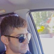  ,   Armen, 37 ,   ,   