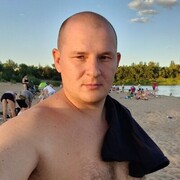   ,  Pablo, 38
