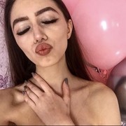  ,   Maria, 28 ,   