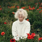  ,   Elena, 45 ,   ,   
