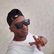  ,  Yosvanis, 30