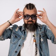  ,  Stas, 35