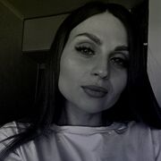   ,  Vika, 35