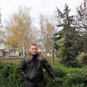  ,   Sergei, 35 ,   