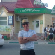  ,  Maikl, 42