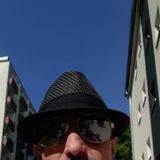  ,   Oleg, 39 ,   ,   , c 