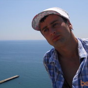  ,   Yuriy, 44 ,   