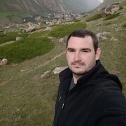 ,  Igor, 28