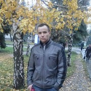  ,   Sasha, 27 ,   
