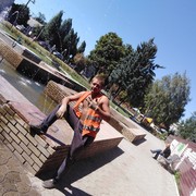  ,   MonstrEgo, 32 ,   
