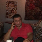  ,  Raul, 48