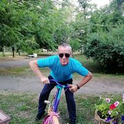  ,  Vadim, 54