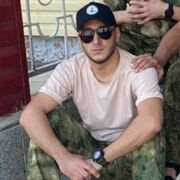  ,   Grand, 32 ,  