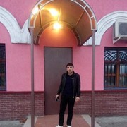  ,   Vrej, 35 ,   ,   , c 