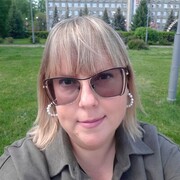  ,   Kira, 41 ,   c 