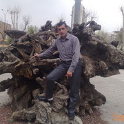  ,   Narek, 43 ,   