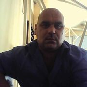  ,  Alex, 52