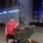  ,   Leonid, 44 ,   ,   , 