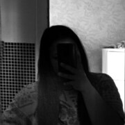  ,   Diana, 21 ,  