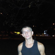  ,   Valik, 32 ,  