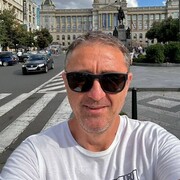  ,  Bojan, 48