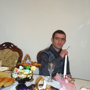  ,   Seryan, 40 ,  