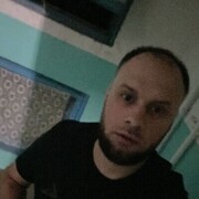  ,  Alex, 31