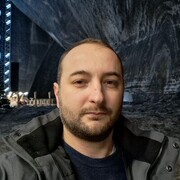  ,  Denis, 35