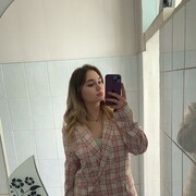  , 