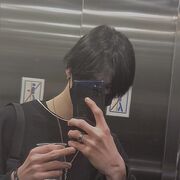  ,  Damir, 23