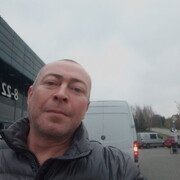  ,  Sergej, 49