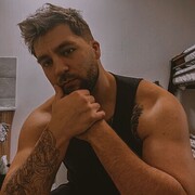  ,   Artyom, 30 ,   ,   , c , 