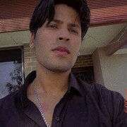  ,   Karan, 24 ,   ,   