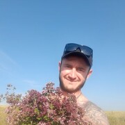  ,   Ayrat, 32 ,   ,   , c , 