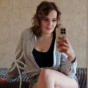  ,  Anastasia, 31