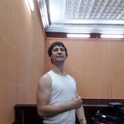  -,  Kotstantin, 33