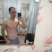  ,   Maksim, 30 ,   
