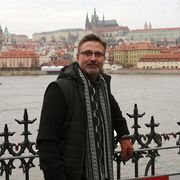  ,   Kim, 52 ,   ,   
