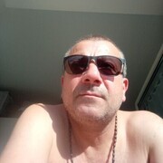  ,  Ade, 43