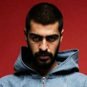  ,  Rysik, 40